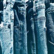 was wiegt eine jeans