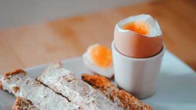 wie lange gekochte eier haltbar